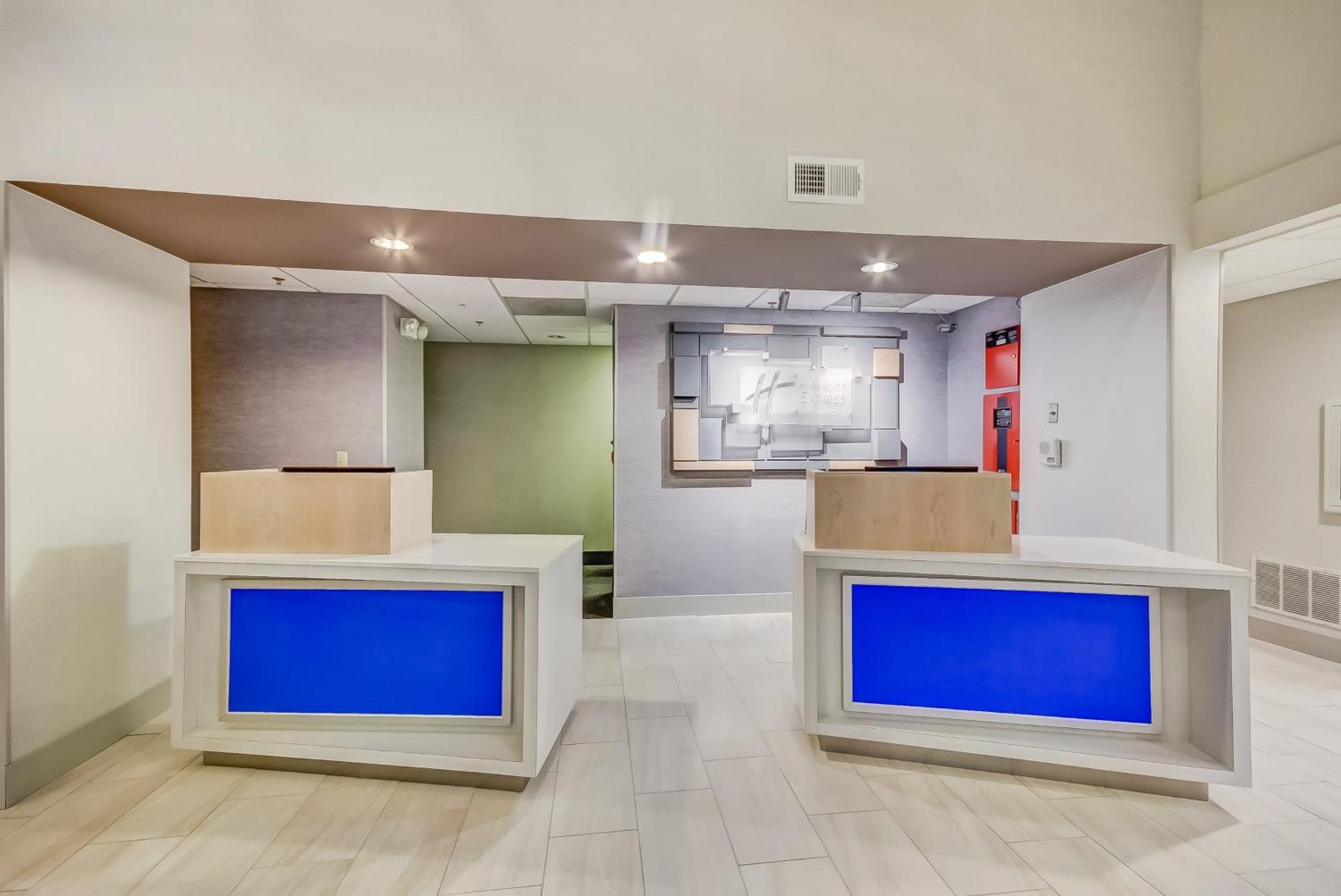 Express & Airport I85 By Ihg Hotel 3*