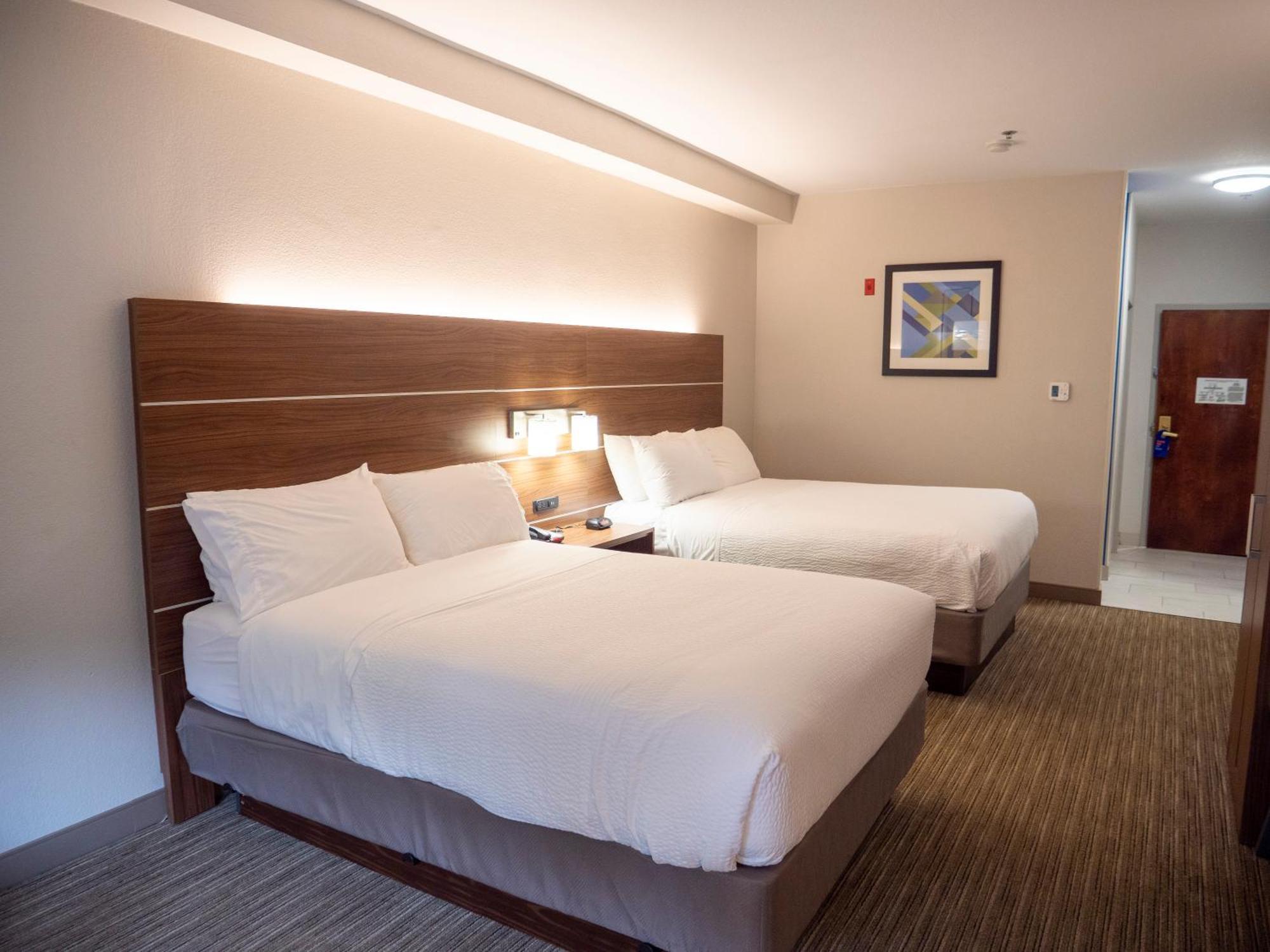 Hotel Express & Airport I85 By Ihg Greenville
