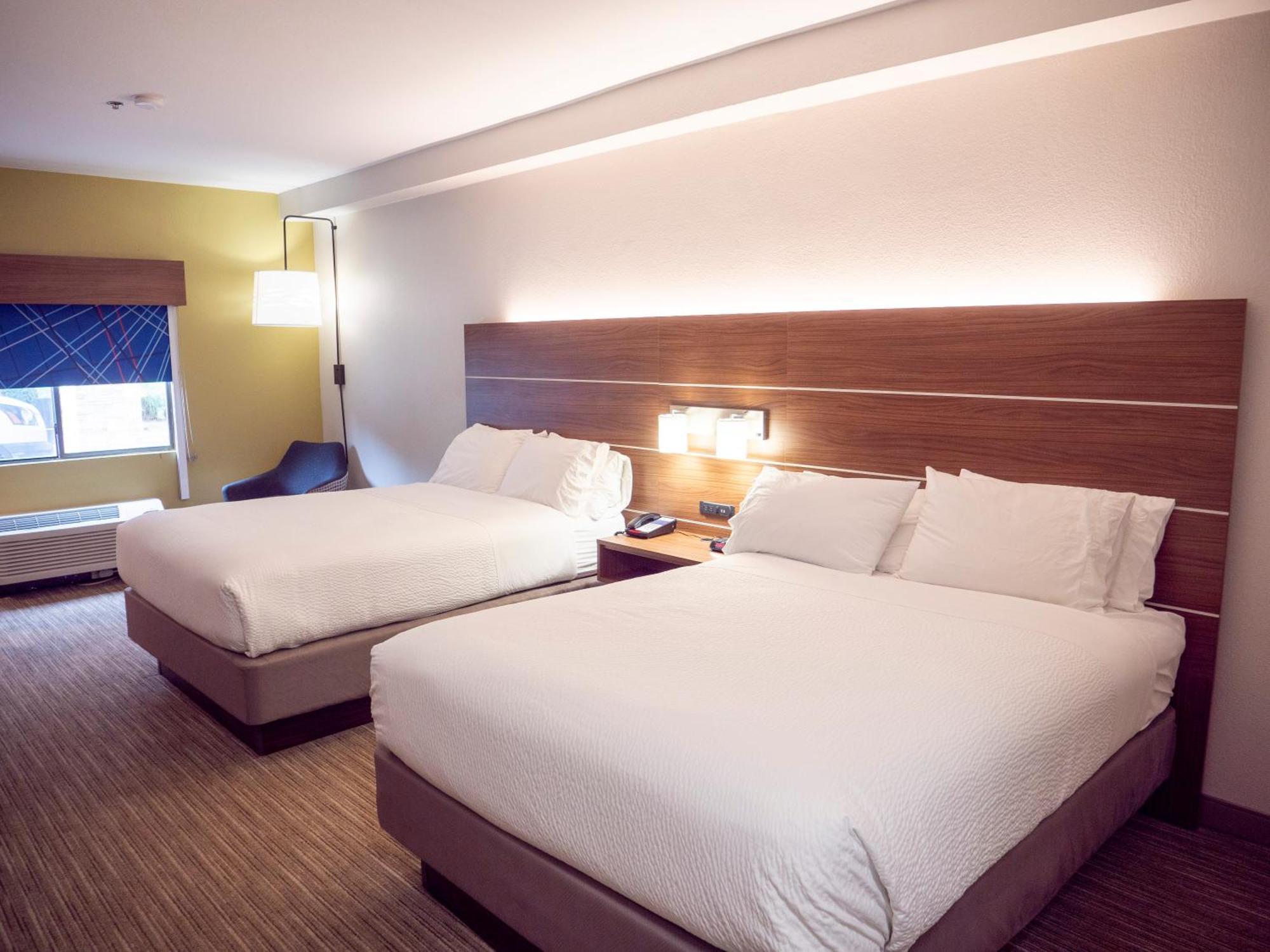 Hotel Express & Airport I85 By Ihg 3*